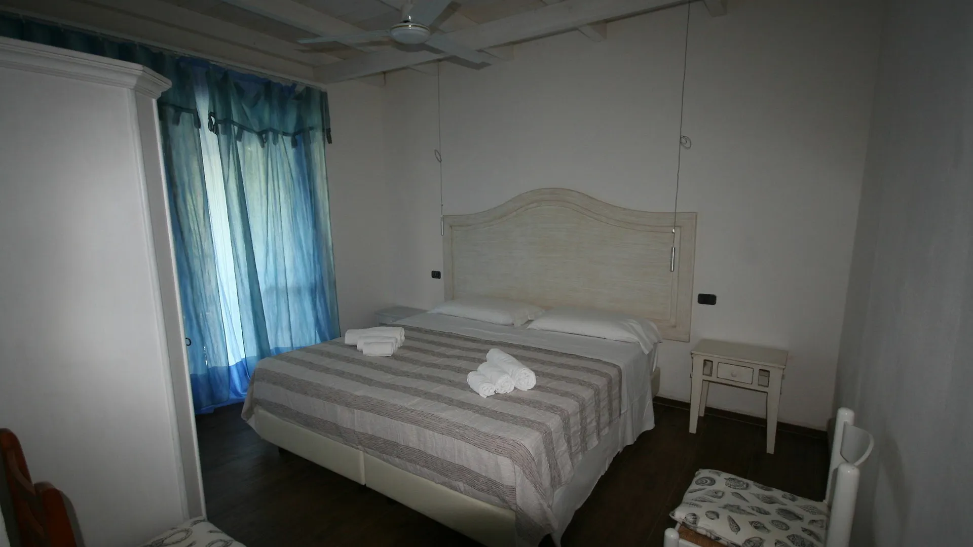 Villa La Conchiglia Rooms Cala Liberotto Bed & Breakfast