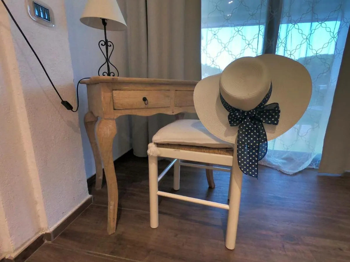 Villa La Conchiglia Rooms Кала-Либеротто Отель типа 