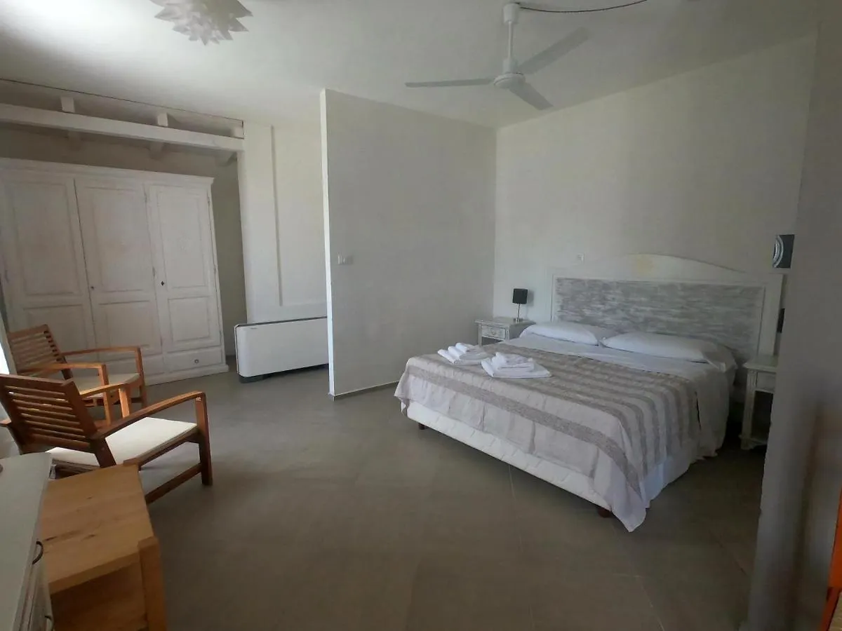 Villa La Conchiglia Rooms Кала-Либеротто Отель типа 
