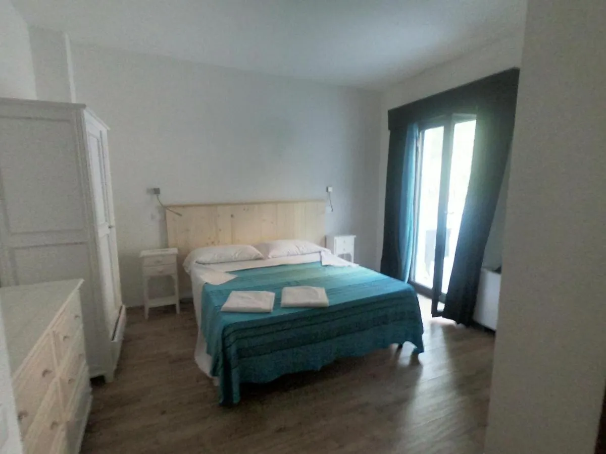 Villa La Conchiglia Rooms Кала-Либеротто